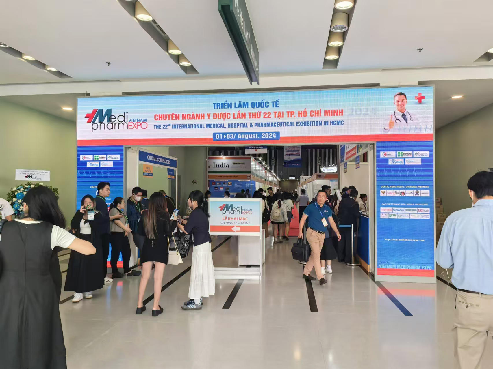  雨晨機械精彩亮相第22屆越南國際醫(yī)藥制藥展覽會